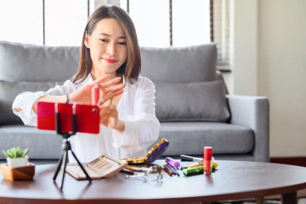 一對(duì)一視頻直播APP的盈利模式是什么？